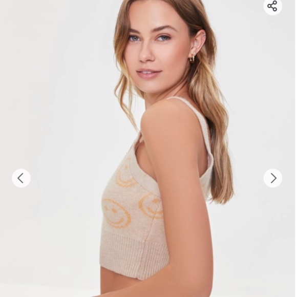 Happy Face Cropped Cami - Picture 4 of 5